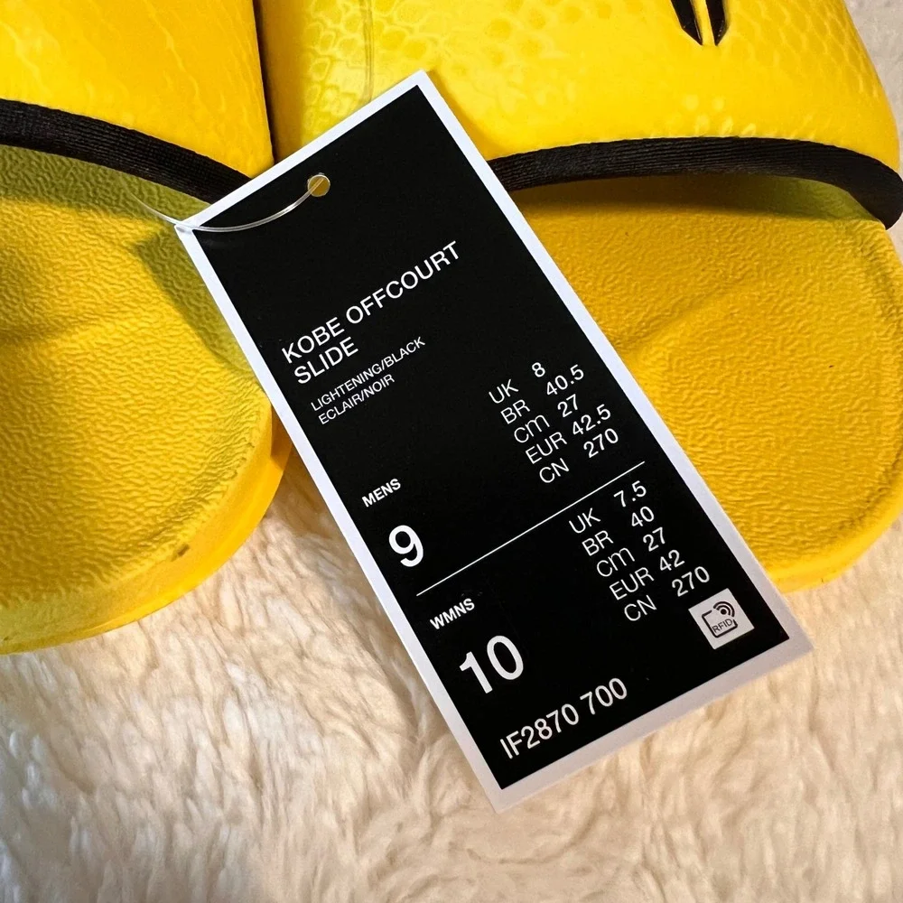 Nike Kobe Offcourt Slide Lightening Black Yellow‎ Men 9/ Women 10 IF2870 700 NWB